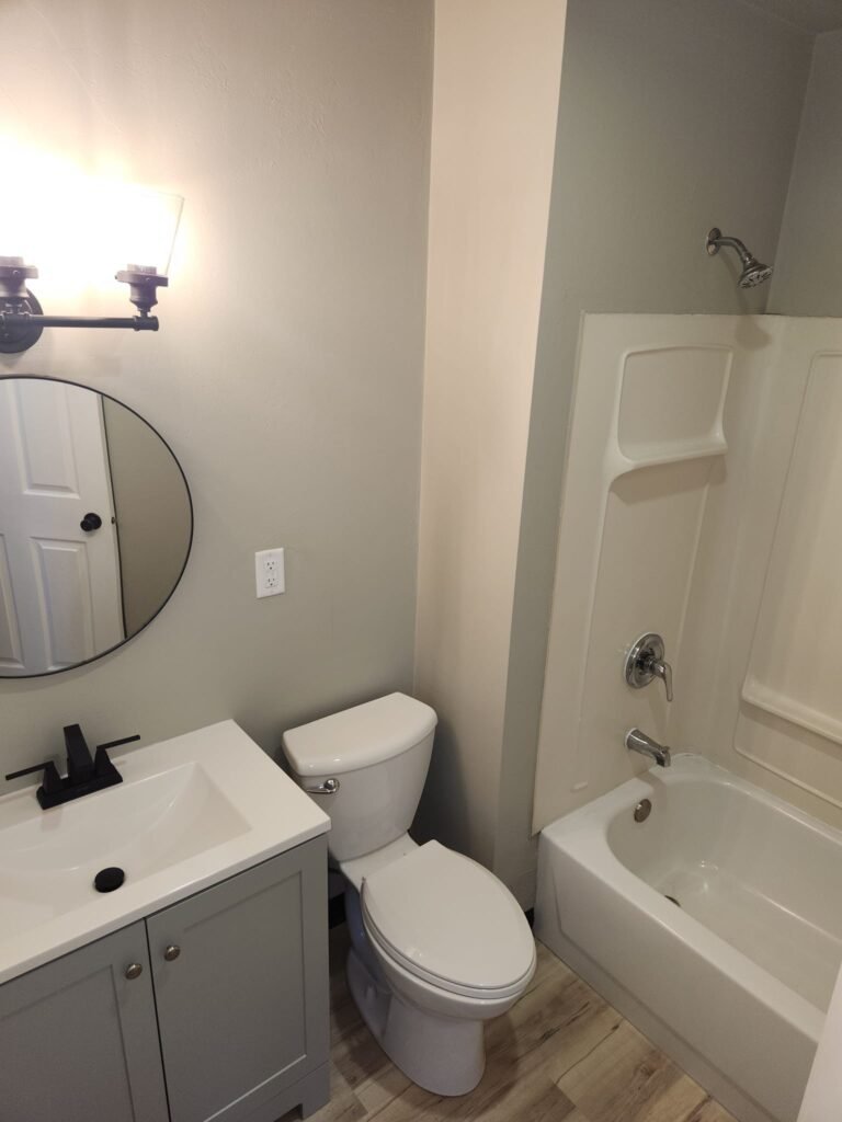 bathroom 4